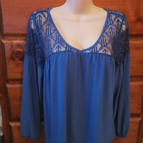 AUW SHIRT - Picture 1 of 8